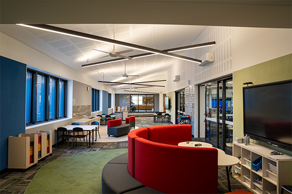 01-BeverlyHillsRCPS-facilities-breakout-spaces